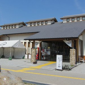 道の駅 源平の里むれ