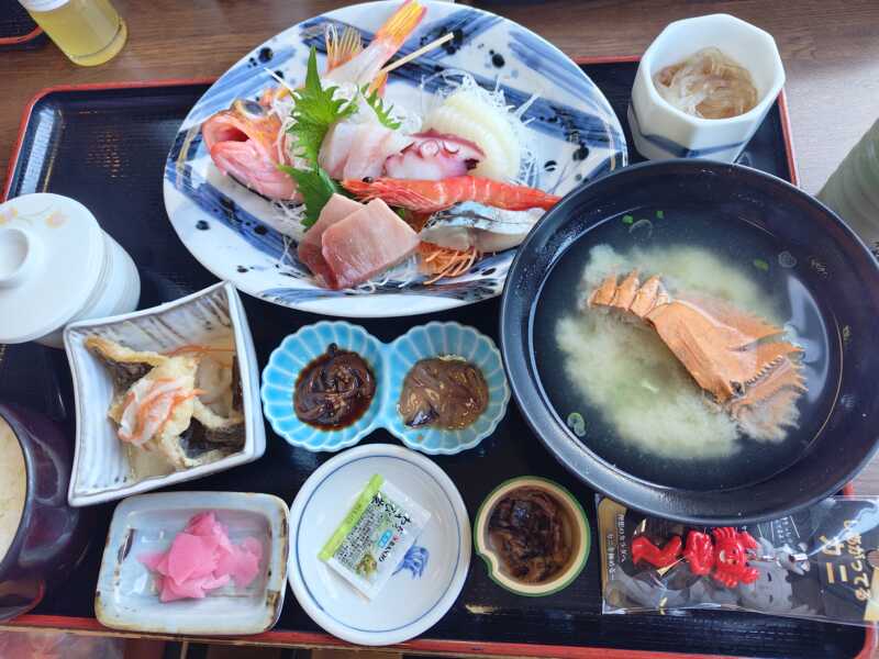 網元光徳丸 食事処 かにや へだ本店