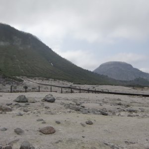 硫黄山