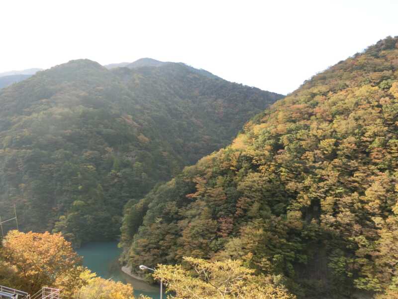 寸又峡