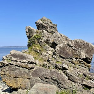 立岩（人面岩）