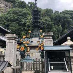宝山寺