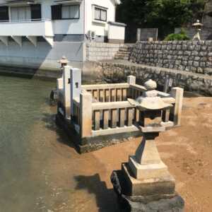 亀石神社