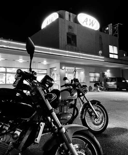 A＆W名護店