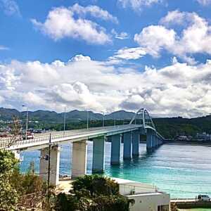 瀬底大橋