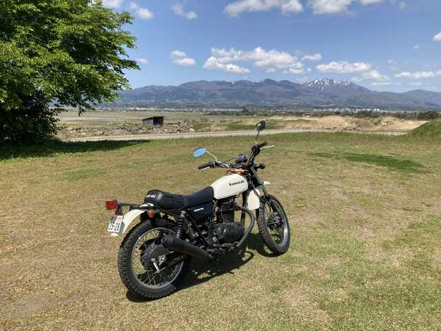 佐渡飛鳥の碑