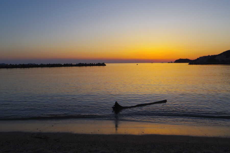片男波海水浴場