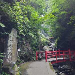 洒水の滝