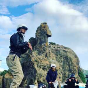 ゴジラ岩