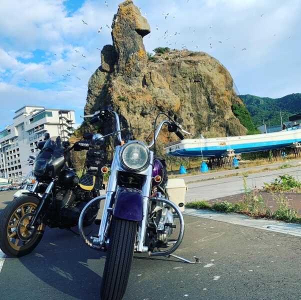 ゴジラ岩