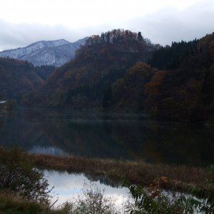 只見川