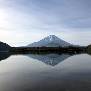 精進湖