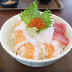 まぐろレストラン